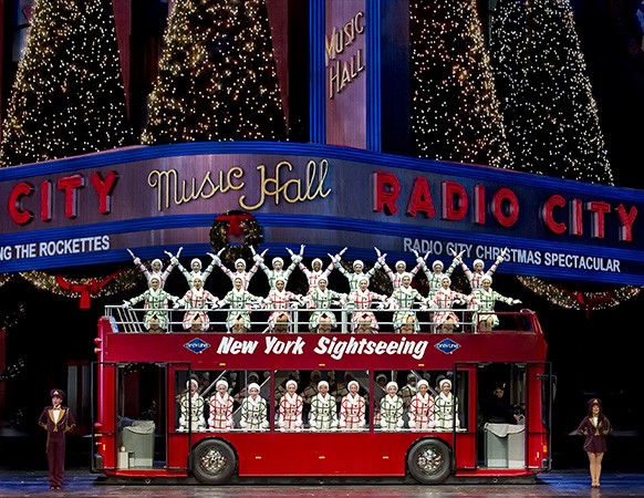 RadioCityChristmasSpectacular-ETS-Rockettes-NewYorkAtChristmas-GrayLineBus01-1.jpg